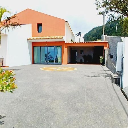 Villa Luz - Family House Vacations- Large Private Outdoor Area サンタ・クルーズ エクステリア 写真